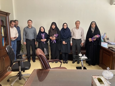 تقدیر پرسنل ستاد معاونت بهداشت از پزشکان ستاد معاونت، به مناسبت روز پزشک